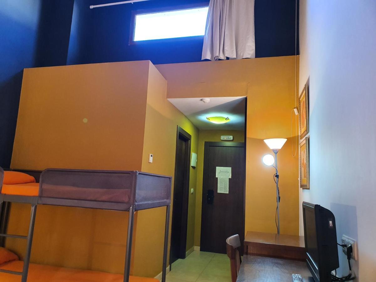 Hotel Masia El Molinete مورا دي روبيلوس المظهر الخارجي الصورة