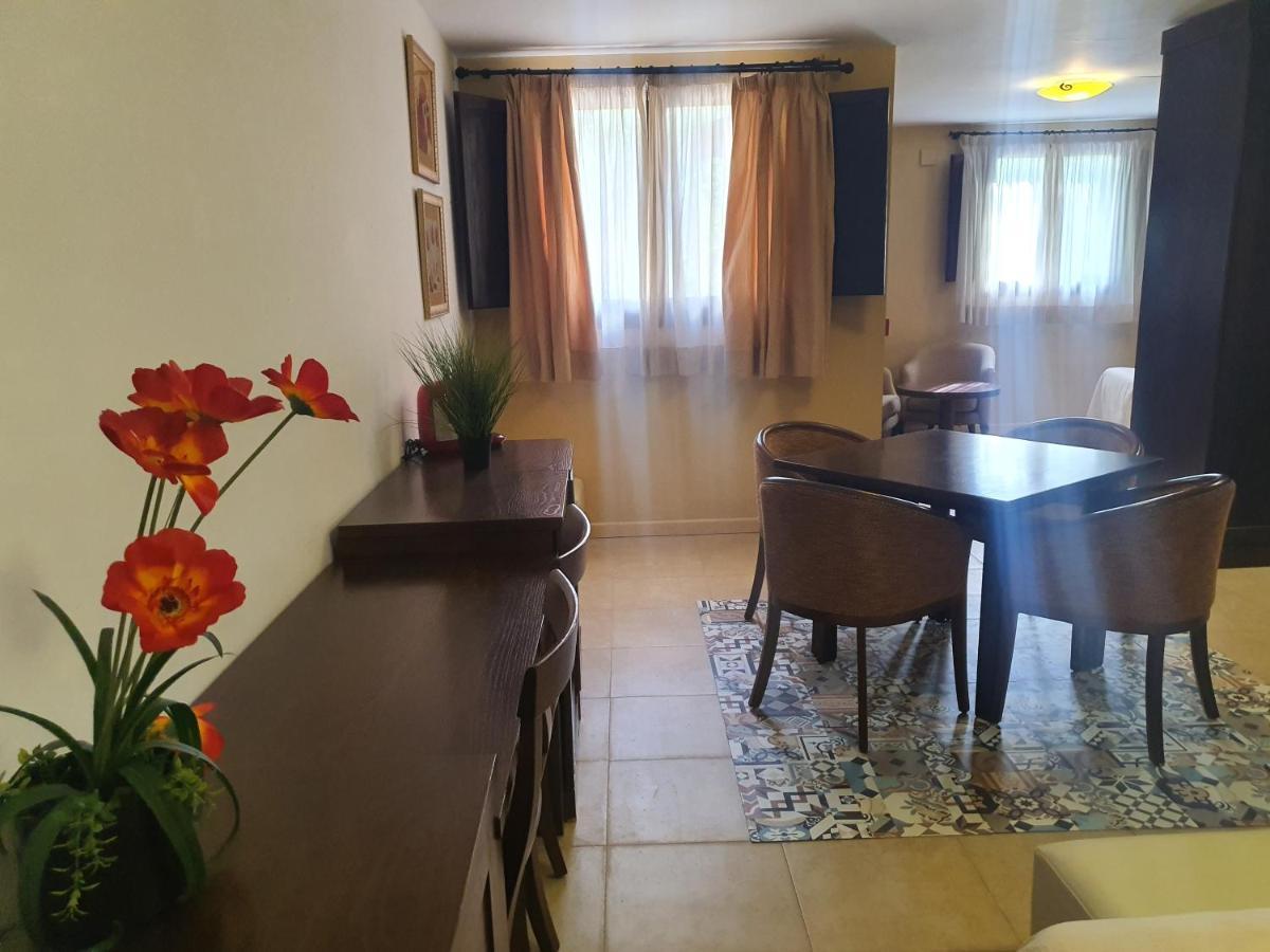Hotel Masia El Molinete مورا دي روبيلوس المظهر الخارجي الصورة